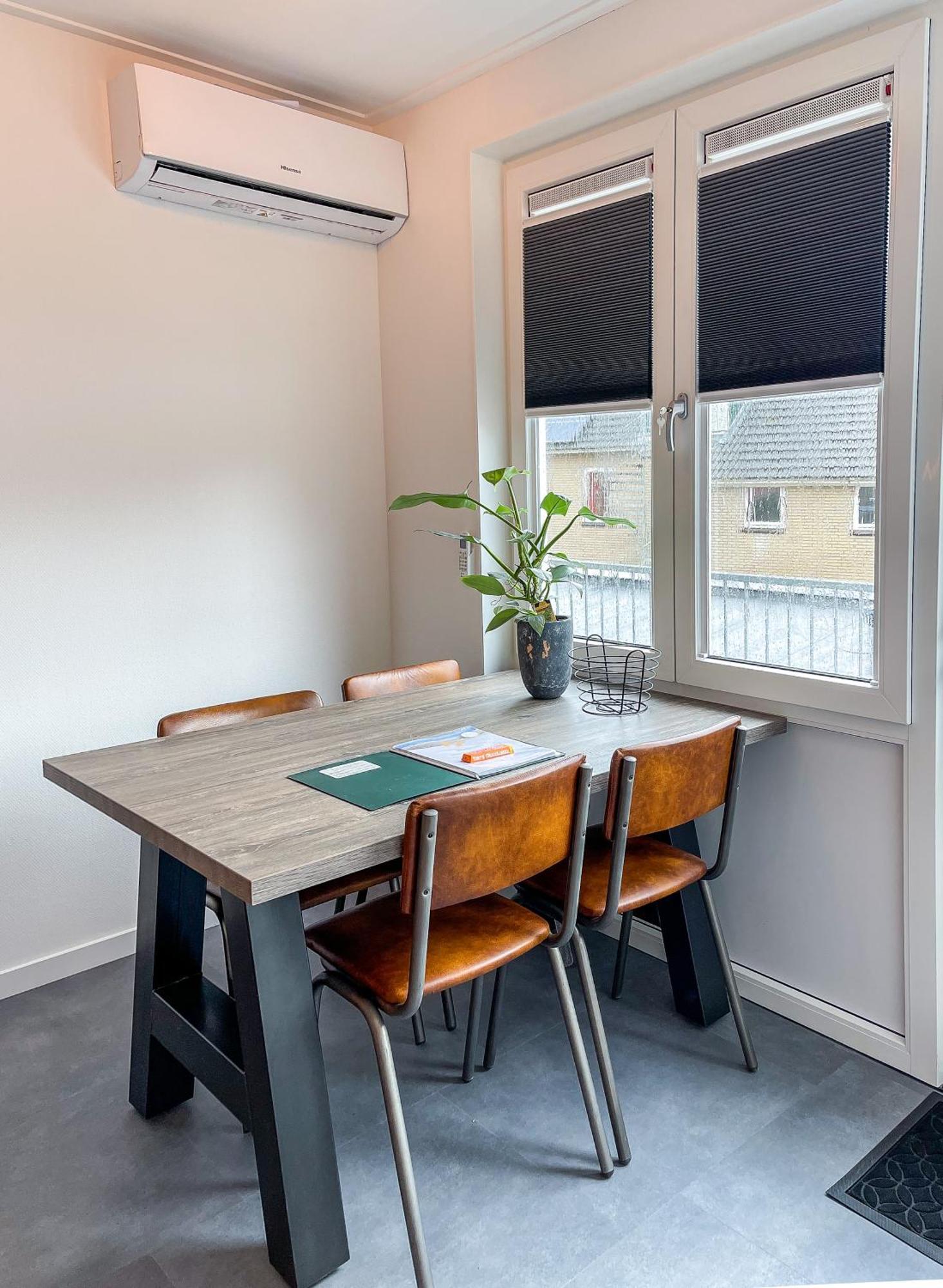 Apartamento De Vlindertuin Nes  Exterior foto